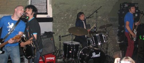 El baterista y cantante Person fundó Súper Ratones