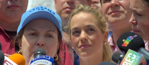 Lilian Tintori, durante un acto de protesta Lilian Tintori, durante un acto de protesta