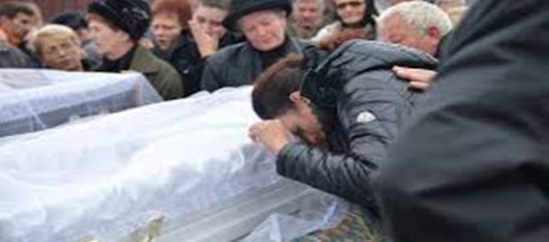 De la locul de munca au plecat direct la cimitir De la locul de munca au plecat direct la cimitir