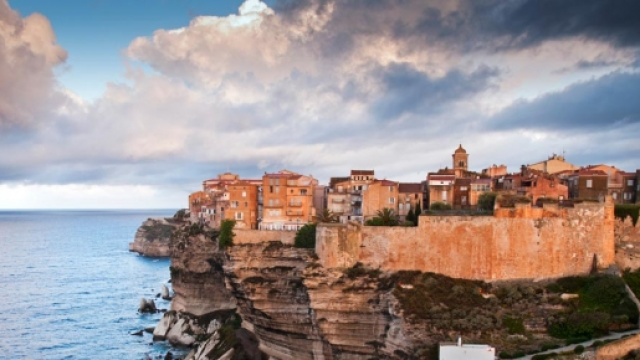 Fine settimana in Corsica a prezzi contenuti