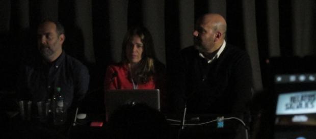 Los directivos y su moderador durante el seminario Los directivos y su moderador durante el seminario