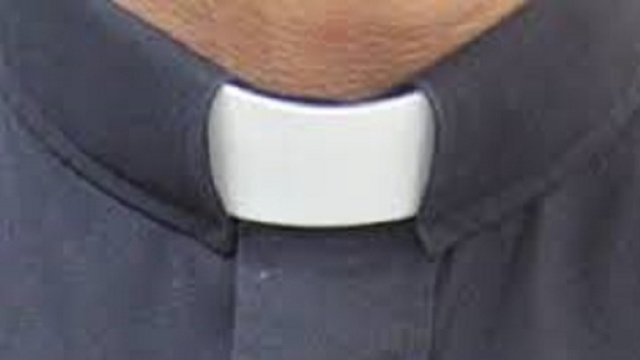 Calabria: prete accusato di molestie su 12enne.