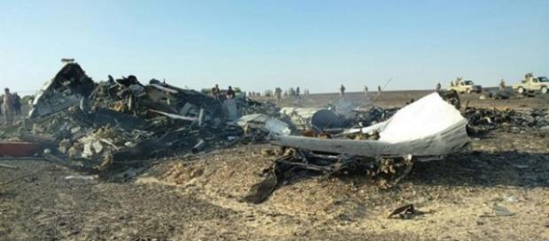 El aparato quedó completamente destrozado El aparato quedó completamente destrozado