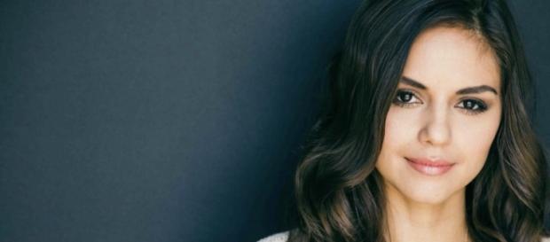 Leslie-Anne Huff será Rayna em The Vampire Diaries Leslie-Anne Huff será Rayna em The Vampire Diaries