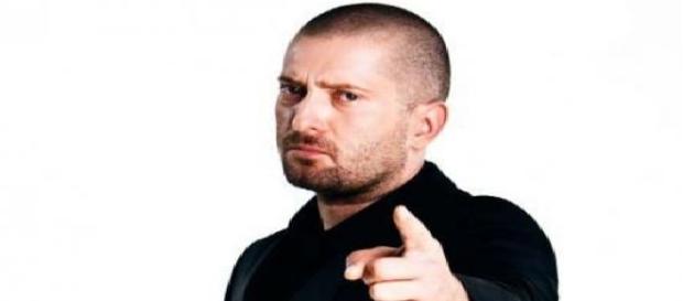Cheloo recomandă formarea unei noi politici Cheloo recomandă formarea unei noi politici