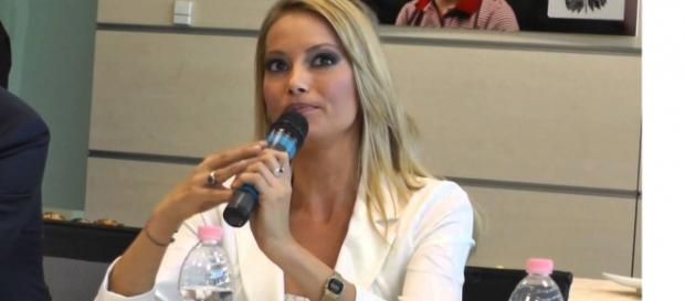 Sarah Winkhaus ha posato per Playboy Sarah Winkhaus ha posato per Playboy