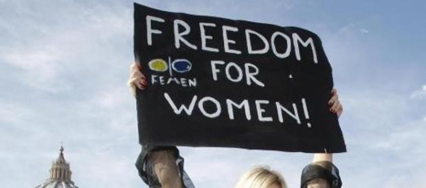 Aborto in Irlanda: la protesta su Twitter Aborto in Irlanda: la protesta su Twitter