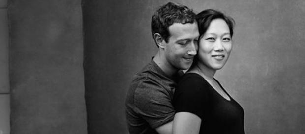 Mark Zuckerberg posta foto com sua mulher grávida Mark Zuckerberg posta foto com sua mulher grávida