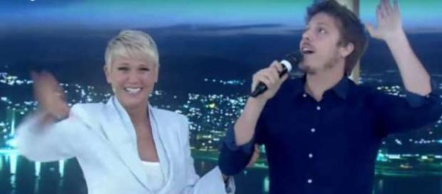 Porchat na Xuxa (Reprodução/Record) Porchat na Xuxa (Reprodução/Record)