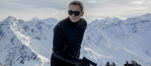 007 Spectre in testa al box office italiano.