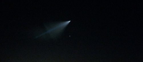 Ufo in California avvistato da migliaia di persone