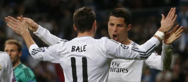 Bale y Cristiano celebran un gol. Bale y Cristiano celebran un gol.