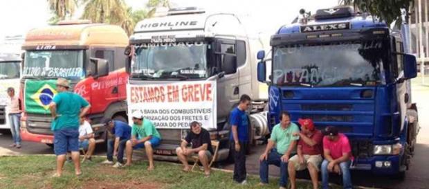 Greve é de oportunistas,diz governo Greve é de oportunistas,diz governo