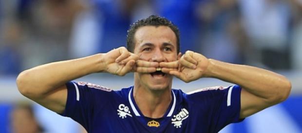 Leandro Damião fez o gol da vitória para celeste. Leandro Damião fez o gol da vitória para celeste.