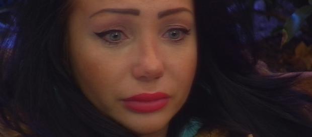 Big Brother-Bewohnerin Lusy weint wegen Guido. Big Brother-Bewohnerin Lusy weint wegen Guido.