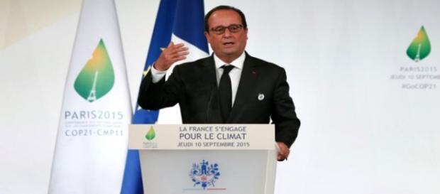 François Hollande discursa na COP-21 François Hollande discursa na COP-21
