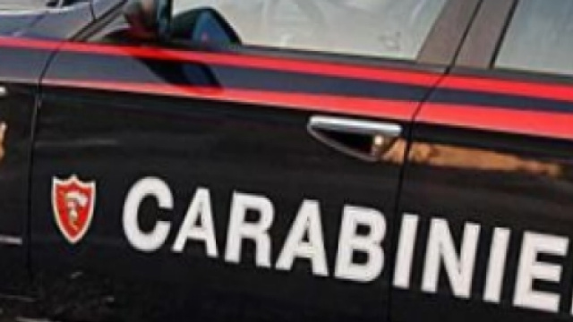 Carabinieri impegnati in un servizio di controllo