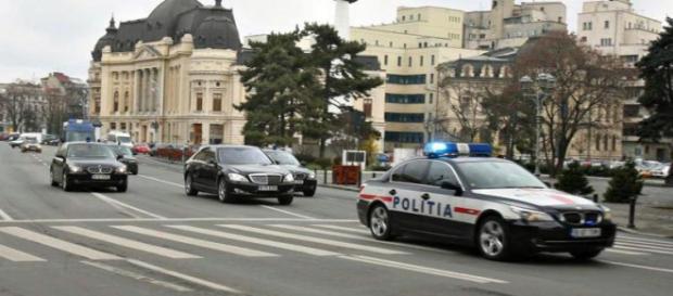 Patriarhul renunță la coloanele oficiale! Patriarhul renunță la coloanele oficiale!