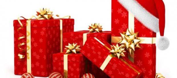 Regali natale 2015: originali, romantici e tecnologici per lui e per lei Idee per regali natale