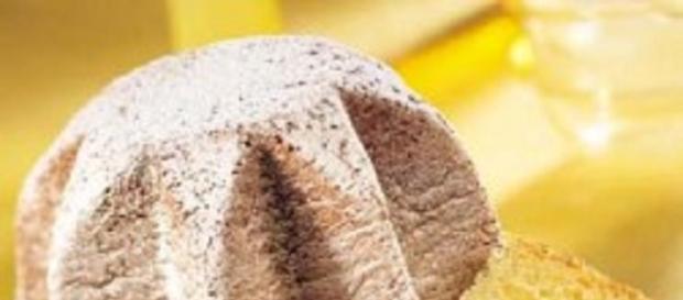 Ricetta dolci Natale: pandoro e panettore Ricetta dolci Natale: pandoro e panettore