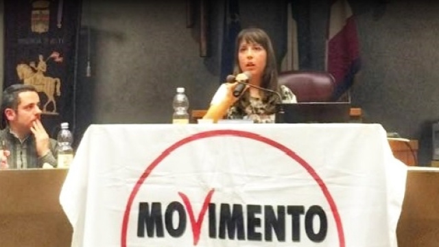 L'on Silvia Chimienti durante un intervento