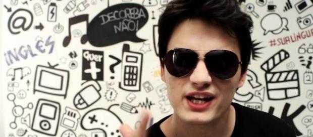 Felipe Neto critica Wesley Safadão Felipe Neto critica Wesley Safadão