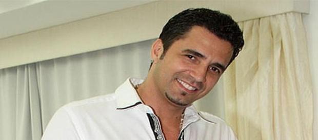 Latino faz declarações polêmicas sobre sexo Latino faz declarações polêmicas sobre sexo