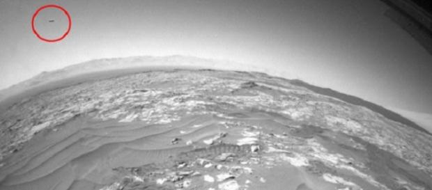Ufo: nuovo avvistamento su Marte per la Nasa Ufo: nuovo avvistamento su Marte per la Nasa