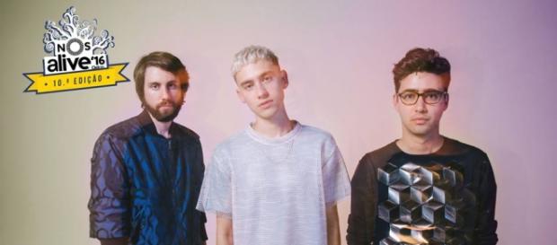 Years & Years estreiam-se por cá no NOS Alive. Years & Years estreiam-se por cá no NOS Alive.