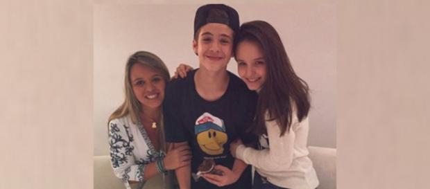 Larissa Manoela se encarregou de preparar a festa Larissa Manoela se encarregou de preparar a festa