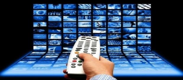 Programmi TV stasera domenica 13 dicembre 2015 Programmi TV stasera domenica 13 dicembre 2015