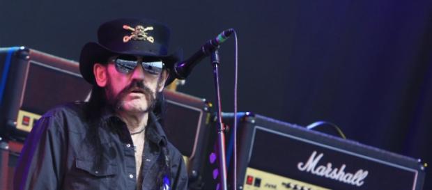 Lemmy festejó su cumpleaños número 70 Lemmy festejó su cumpleaños número 70
