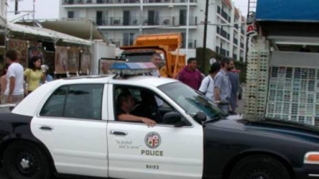 La Polizia di Los Angeles uccide un afroamericano