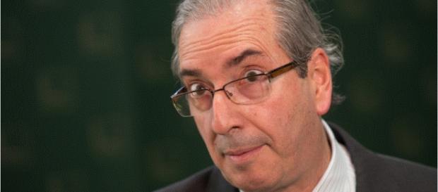 Cunha disse que acordava às 6h da manhã. Cunha disse que acordava às 6h da manhã.