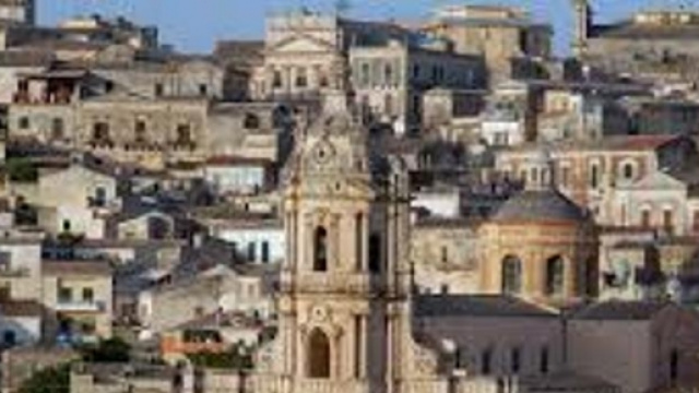 Uno scorcio della Citt&agrave; di Modica