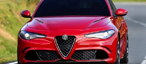 Alfa Romeo Giulia Quadrifoglio rosso competizione