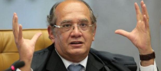 Gilmar Mendes diz que Brasil está sem governo Gilmar Mendes diz que Brasil está sem governo