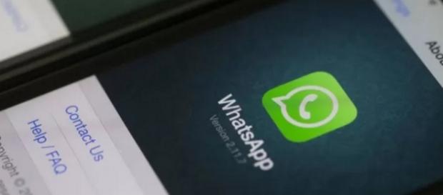 Justiça volta atrás e WhatsApp é liberado Justiça volta atrás e WhatsApp é liberado
