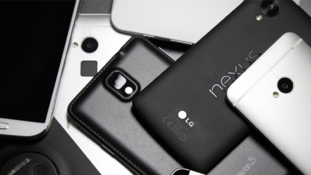 I migliori smartphone per le festivit&agrave; natalizie