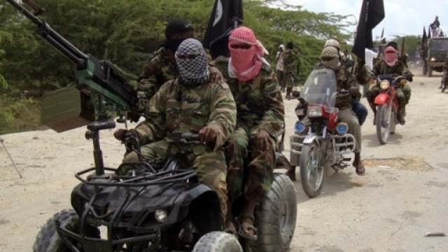 Jihadisti in marcia in territorio nigeriano