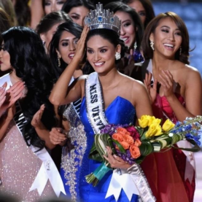 Una joven filipina es MIss Universo 2015