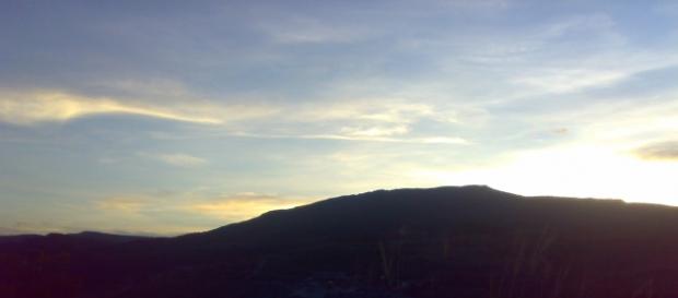 Ver o céu no final de tarde é lindo Ver o céu no final de tarde é lindo