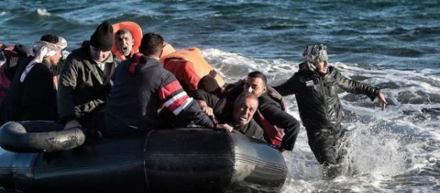 Naufragio sulle coste della Turchia Naufragio sulle coste della Turchia