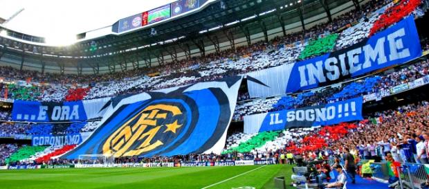 Una coreografia del tifo interista Una coreografia del tifo interista