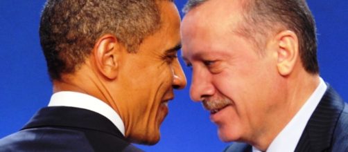 Obama e Erdogan alla conferenza di Parigi