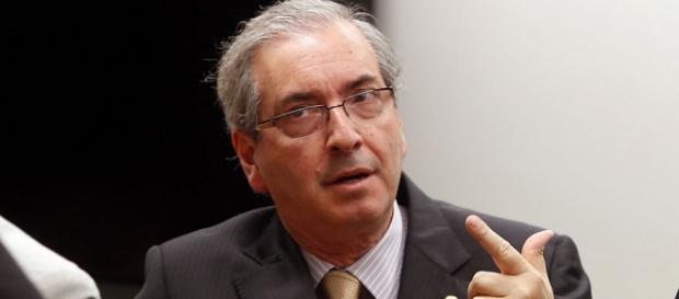 Cunha aceita pedido de impeachment Cunha aceita pedido de impeachment