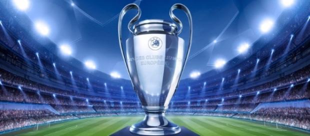Trofeu da liga dos campeões 2015 Trofeu da liga dos campeões 2015