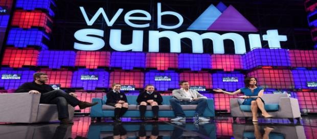 Web Summit é uma conferência mundial de tecnologia Web Summit é uma conferência mundial de tecnologia