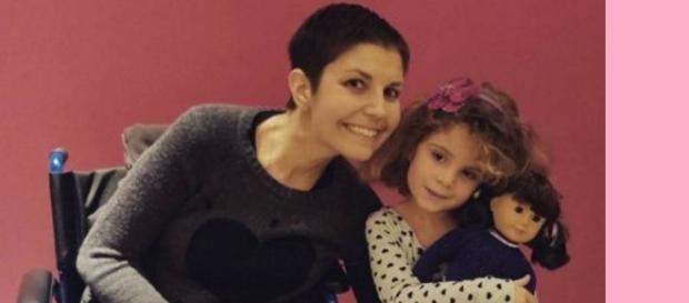 O mămică a învis moartea prin iubire O mămică a învis moartea prin iubire