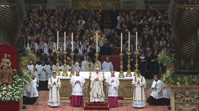 Papa Francesco celebrerà la Messa del Santo Natale